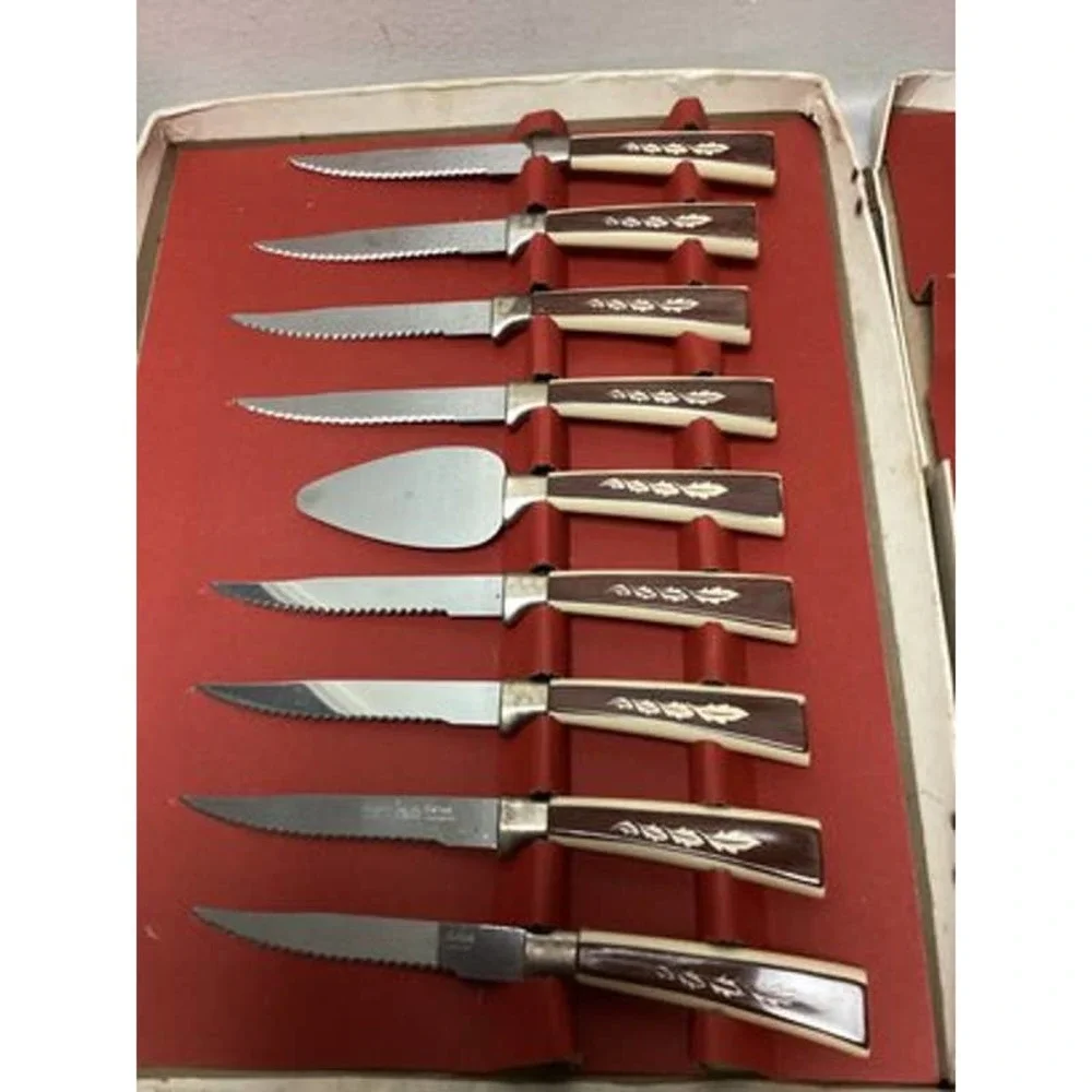 Vintage 11 Pc. Set Regent Sheffield Stainless Steel Cutlery Leaf Pattern England